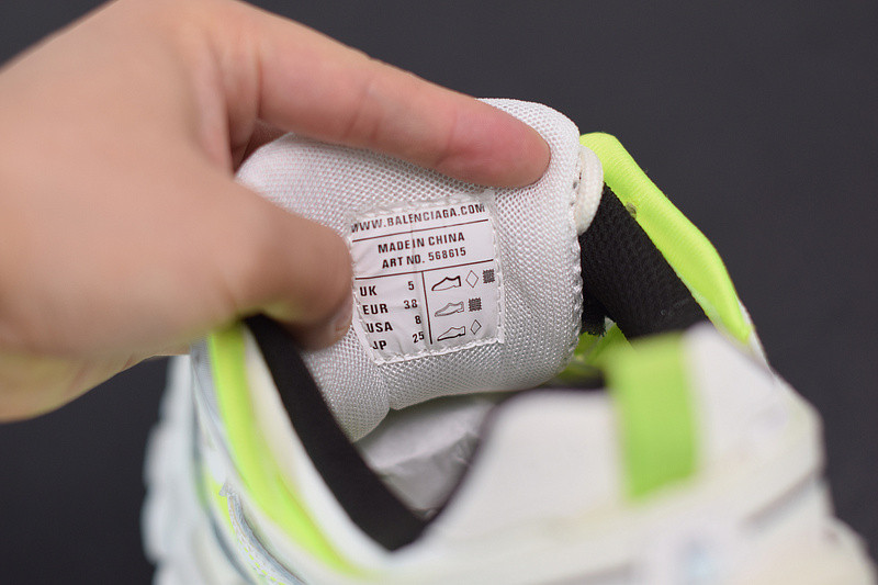 bc track sneaker