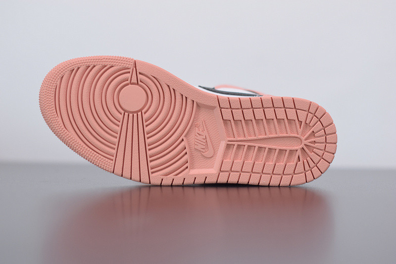air jordan 1 mid “pink quartz” 555112-603