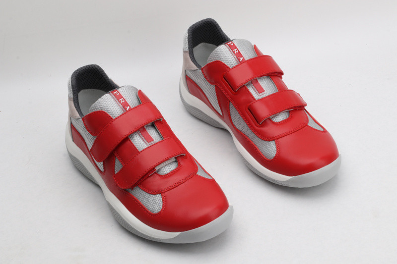 pr sneaker