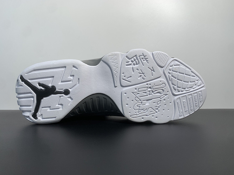 air jordan 9 retro particle grey ct8019-060