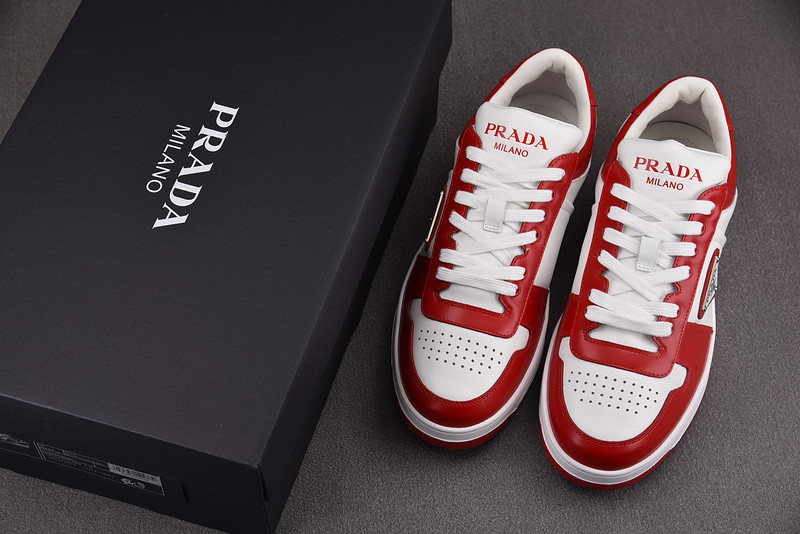 pr sneaker