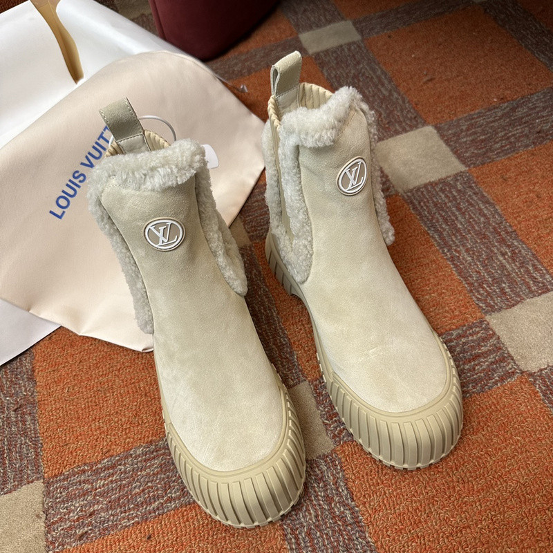 LVT BOOTS