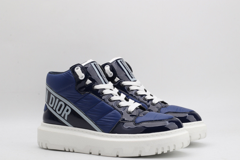 dio* sneaker
