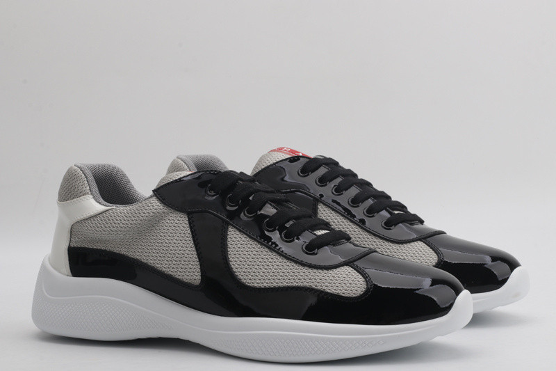 pr sneaker