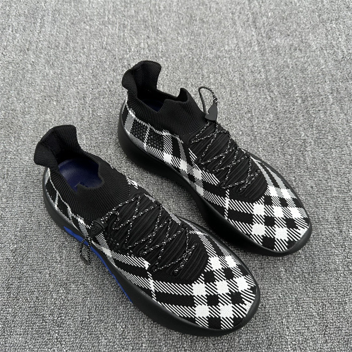 Bv*b*rry sneaker