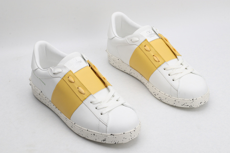 Va1e*ntin0 garavani sneaker