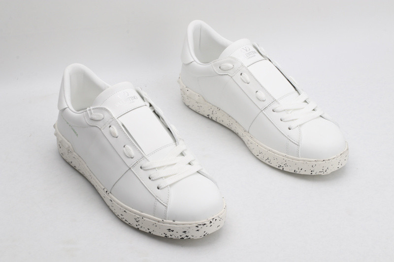 Va1e*ntin0 garavani sneaker