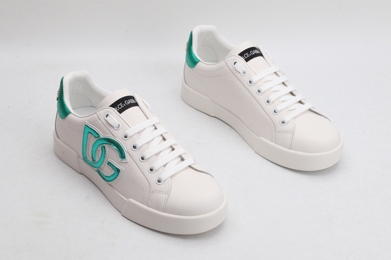 dg sneaker