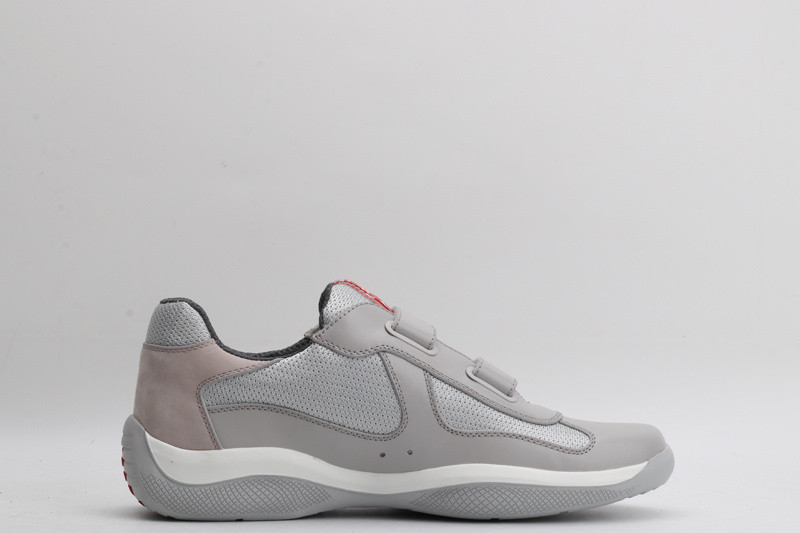 pr sneaker