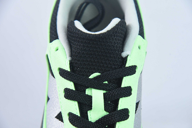 new balance sneaker