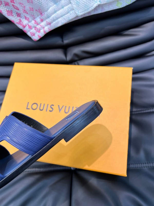 lvt sandals