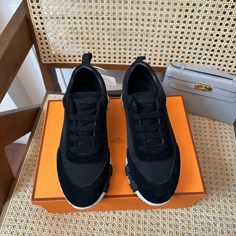 H**mes sneaker