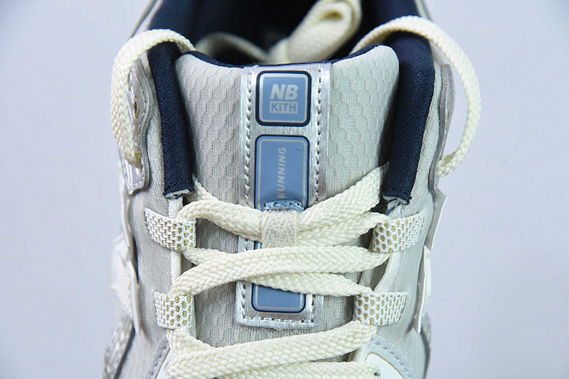 new balance sneaker
