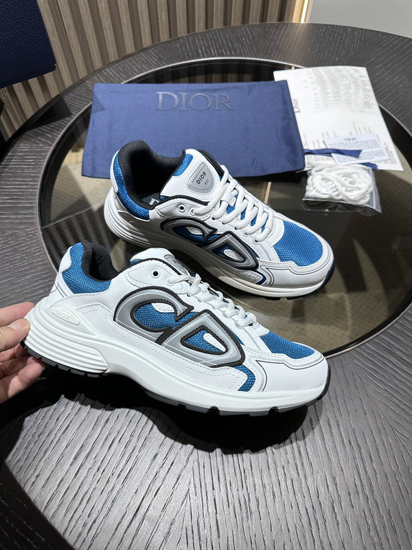 dio* sneaker