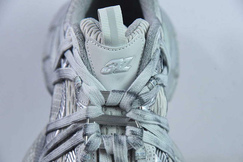 BC 3XL SNEAKER