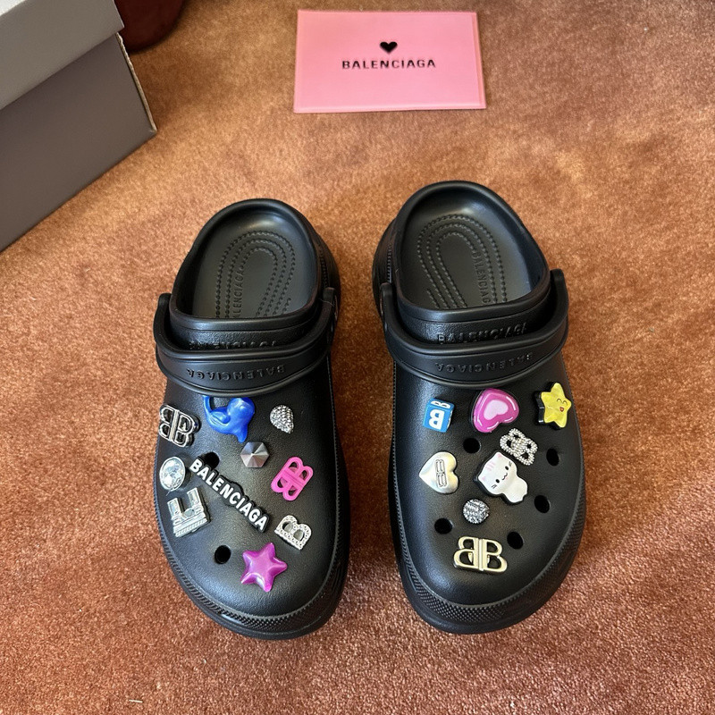 Ba1en*iaga slide
