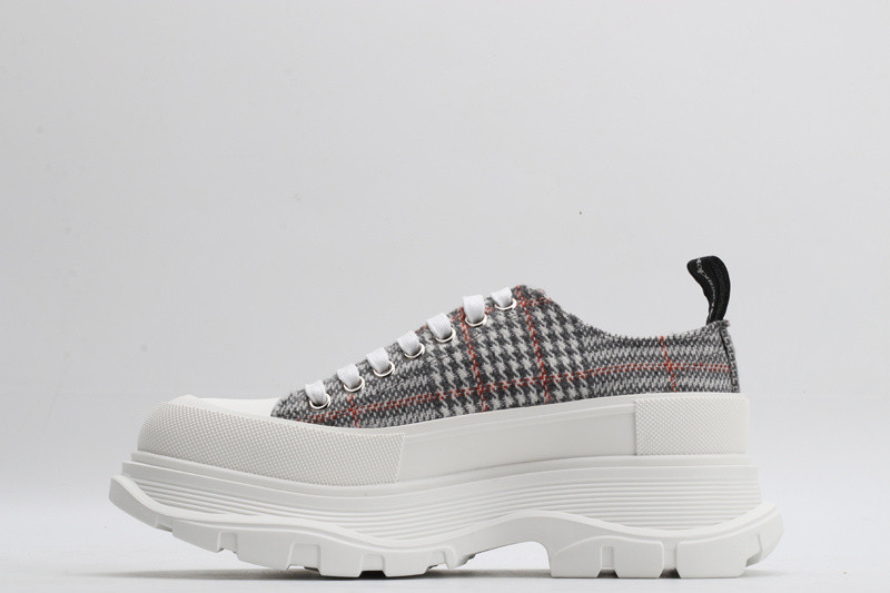 alexer mceen sneakers