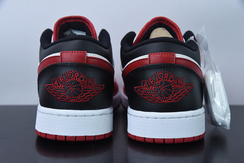 air jordan 1 low reverse black toe (w) dc0774-160
