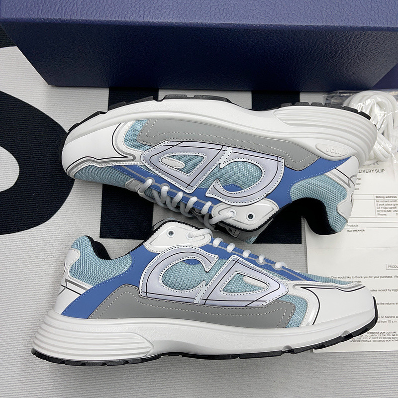 dio* sneaker