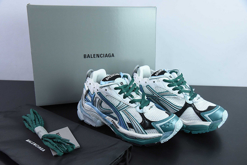 Ba*len*cia*ga runner sneaker
