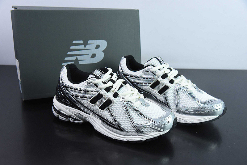 new balance sneaker