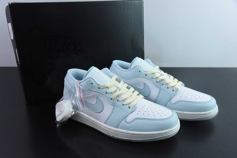Air Jordan 1 Low SE Glacier Blue Summit White HJ5999-400