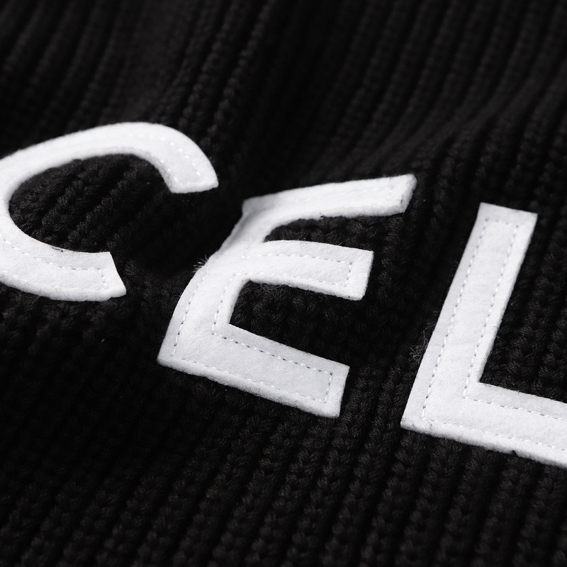 Ce**e clothes