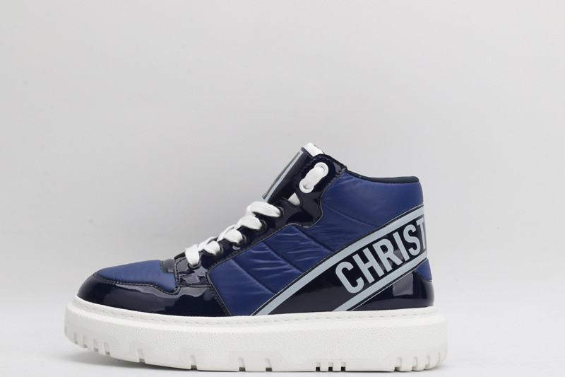 dio* sneaker