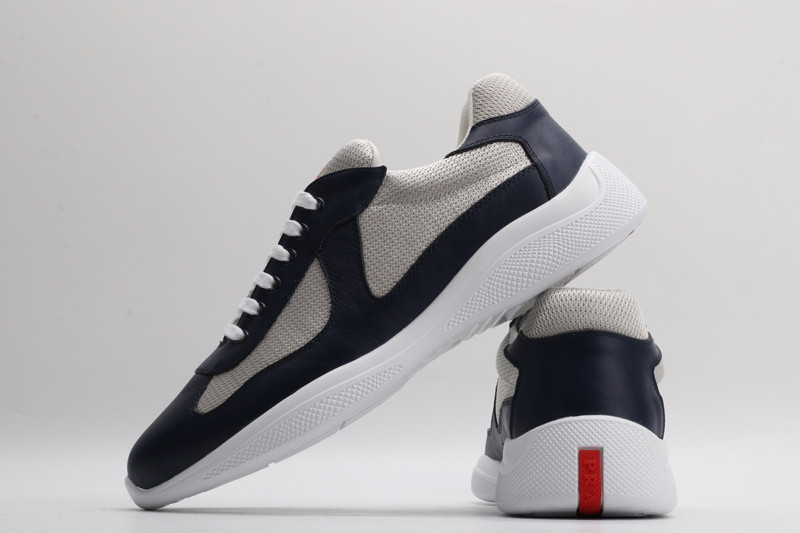 pr sneaker