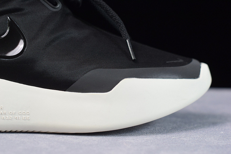 nike air shoot around "fear of god" black at9915-001