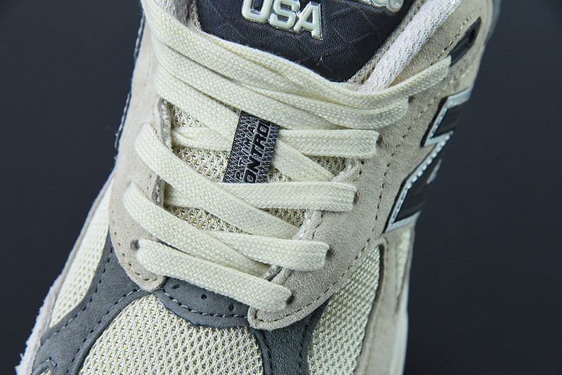 new balance sneaker