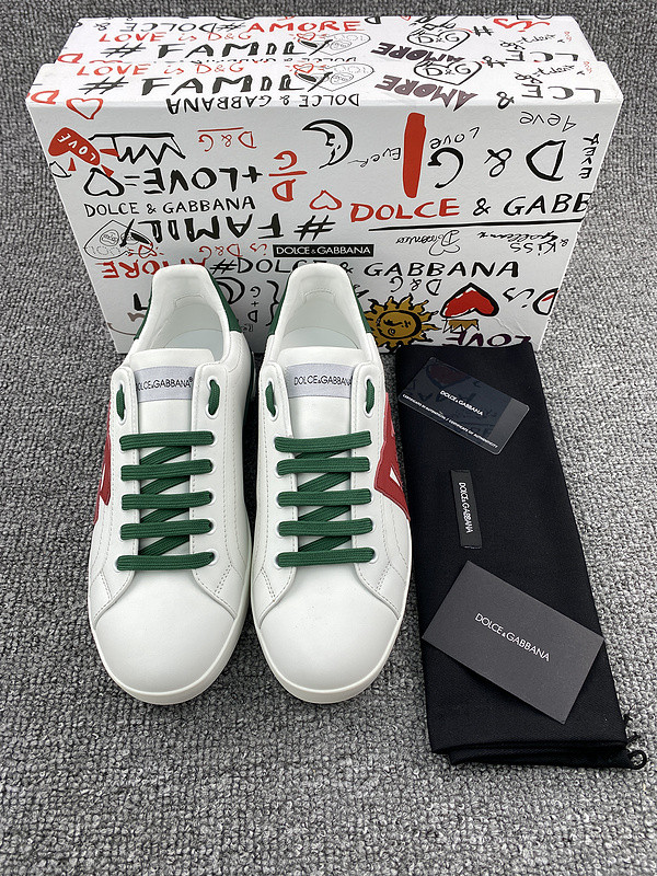 dg sneaker