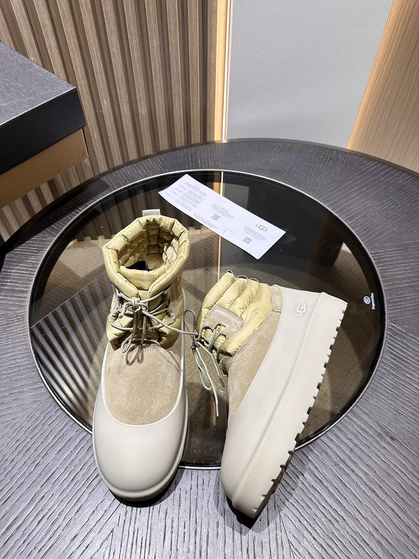 UGG