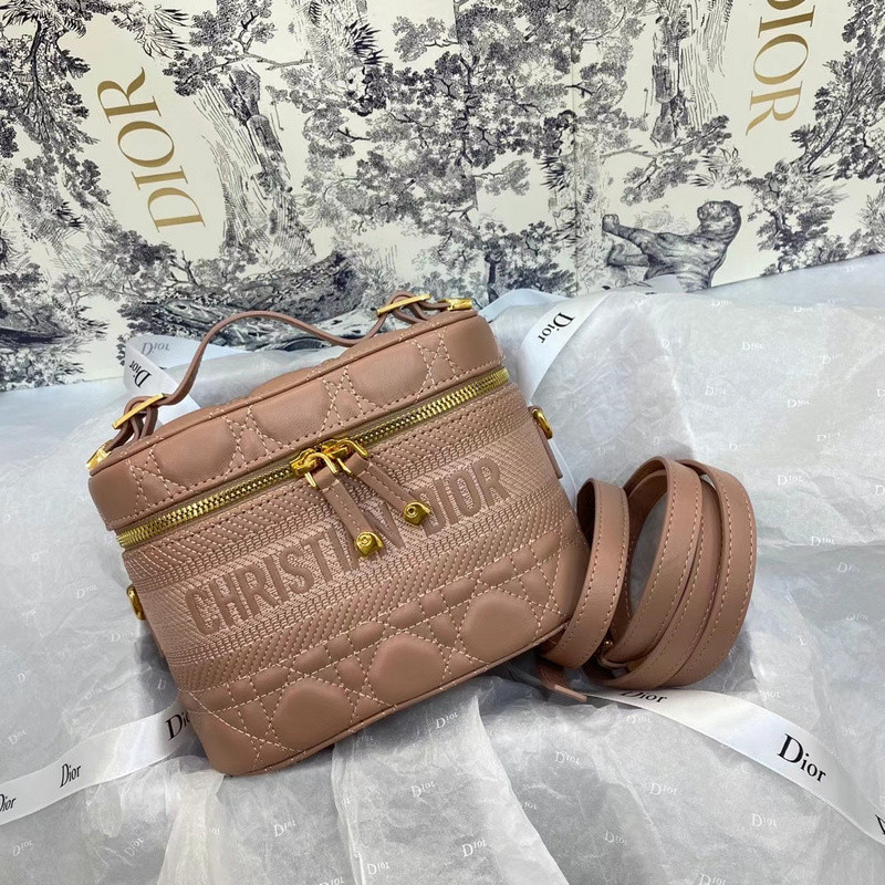 D10r bag