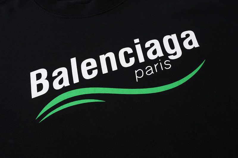 Ba*len*cia*ga clothes