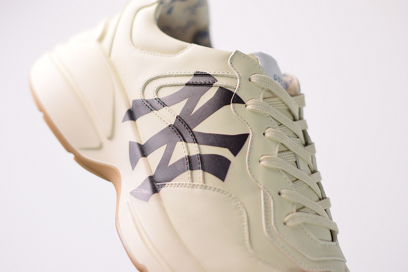 guc rhyton vintage trainer sneaker